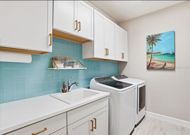 11717 GOLDEN BAY PLACE, Lakewood Ranch, FL 34211