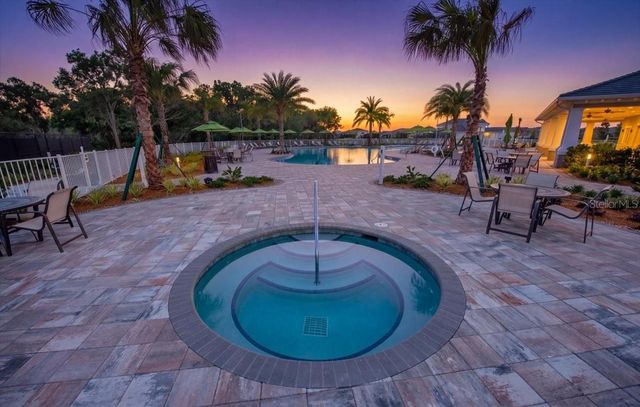 11717 GOLDEN BAY PLACE, Lakewood Ranch, FL 34211