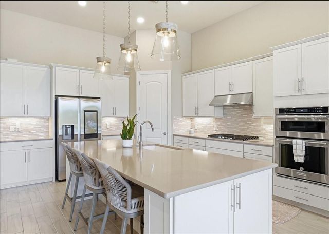11717 GOLDEN BAY PLACE, Lakewood Ranch, FL 34211
