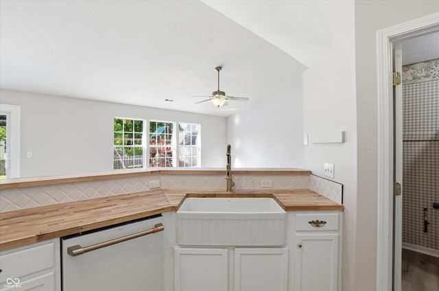 19413 Amber Way, Noblesville, IN 46060