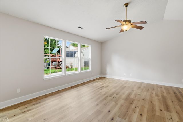 19413 Amber Way, Noblesville, IN 46060