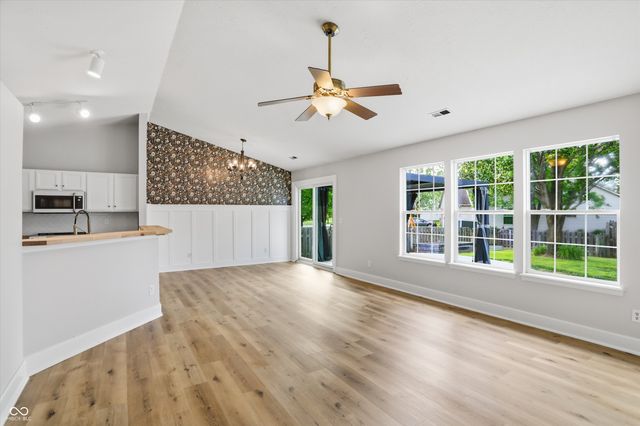 19413 Amber Way, Noblesville, IN 46060