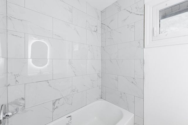 4120 Greenbrier Lane, Richton Park, IL 60471