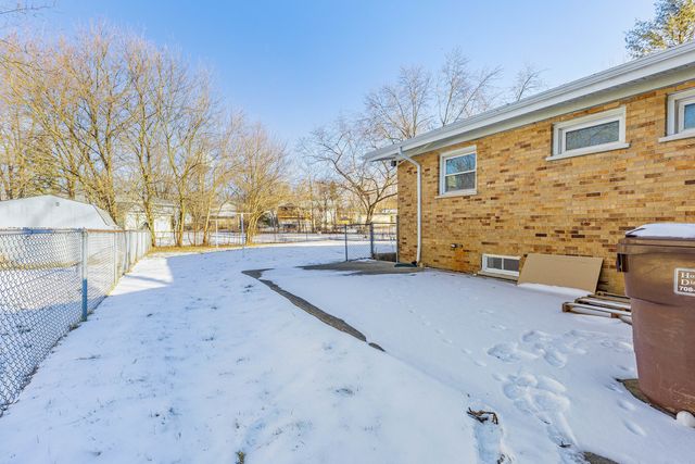 4120 Greenbrier Lane, Richton Park, IL 60471