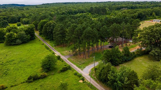 49 Hall Drive, Greenbrier, AR 72058