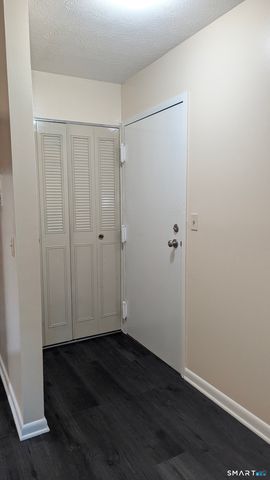 65 California Street Street, West Haven, CT 06516