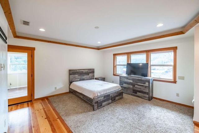 4760 Galls Creek Road, Gold Hill, OR 97525