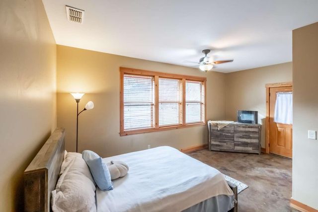 4760 Galls Creek Road, Gold Hill, OR 97525