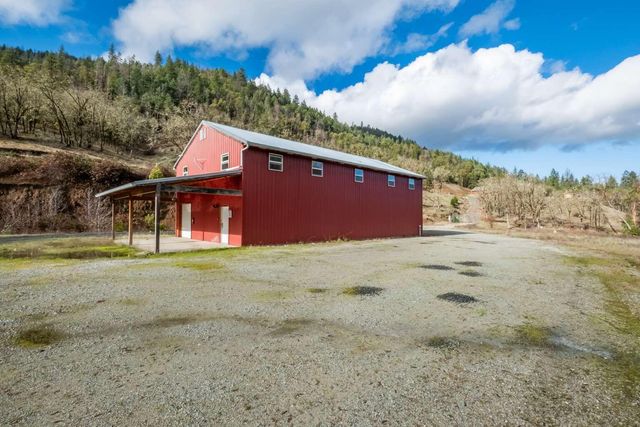 4760 Galls Creek Road, Gold Hill, OR 97525