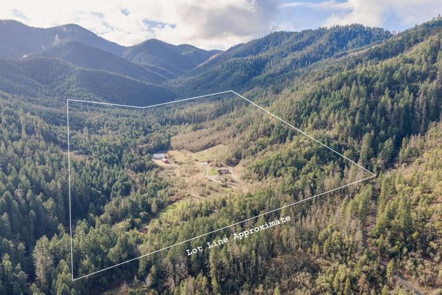 4760 Galls Creek Road, Gold Hill, OR 97525