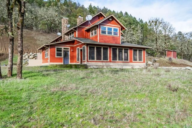 4760 Galls Creek Road, Gold Hill, OR 97525