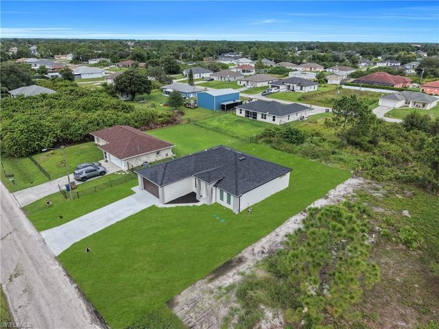 3308 10th ST SW, Lehigh Acres, FL 33976