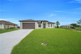 3308 10th ST SW, Lehigh Acres, FL 33976
