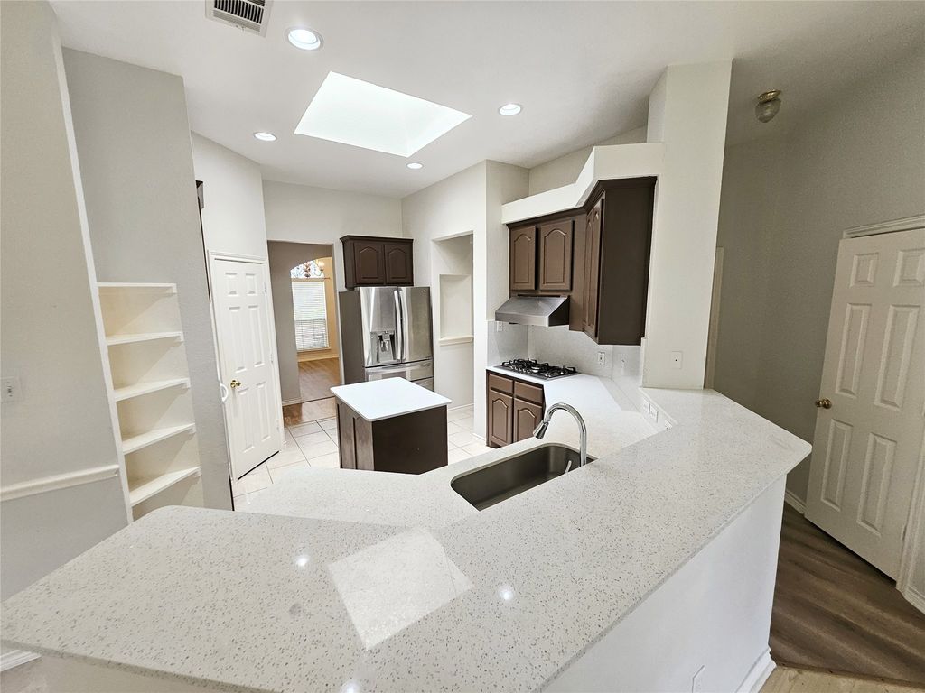 1412 Meadow Drive, Irving, TX 75063