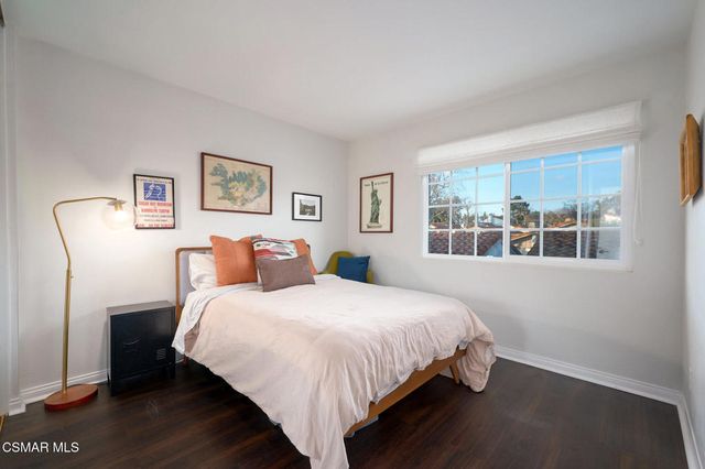 1988 Olivewood Court, Thousand Oaks, CA 91362