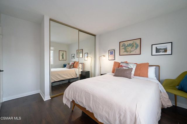 1988 Olivewood Court, Thousand Oaks, CA 91362