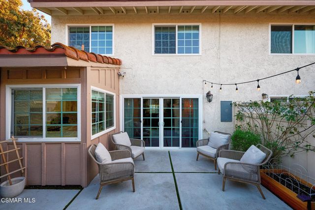 1988 Olivewood Court, Thousand Oaks, CA 91362