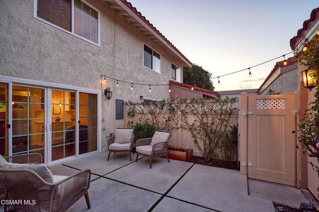 1988 Olivewood Court, Thousand Oaks, CA 91362