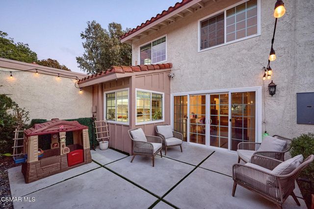 1988 Olivewood Court, Thousand Oaks, CA 91362