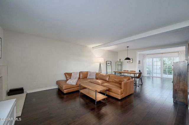 1988 Olivewood Court, Thousand Oaks, CA 91362