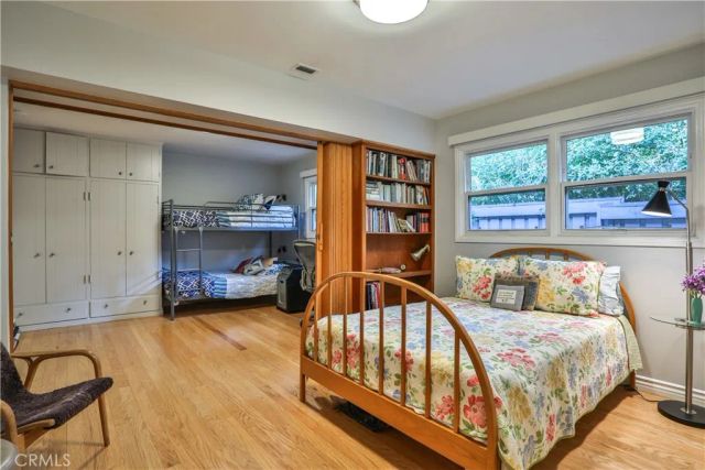 666 W 9th Street, Claremont, CA 91711