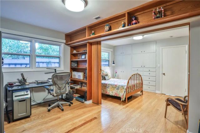 666 W 9th Street, Claremont, CA 91711