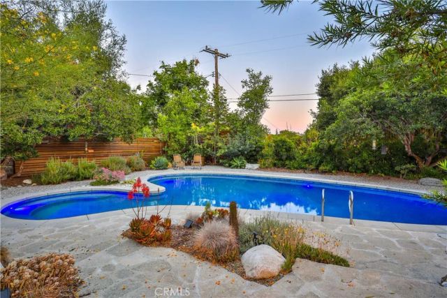 666 W 9th Street, Claremont, CA 91711