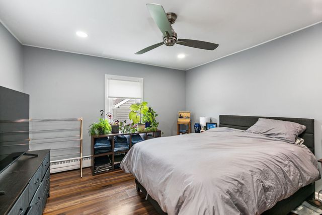 306 Johnson Street, East Dundee, IL 60118