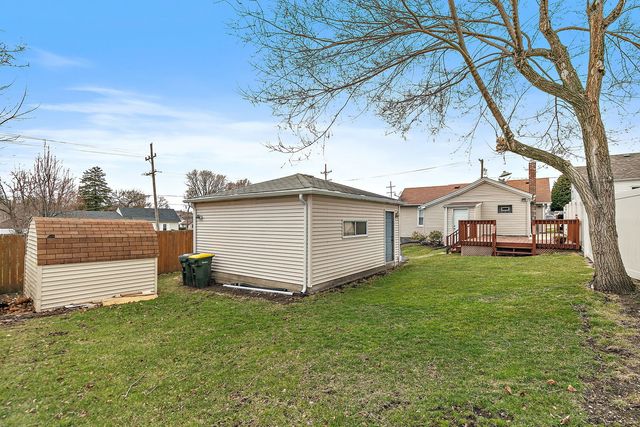 306 Johnson Street, East Dundee, IL 60118