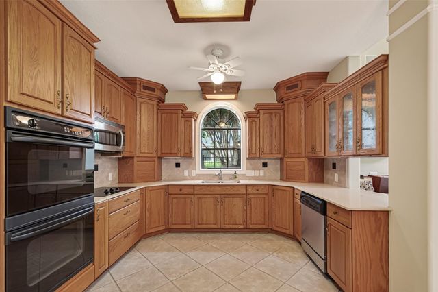 4334 Crystal Ridge Street, Missouri City, TX 77459