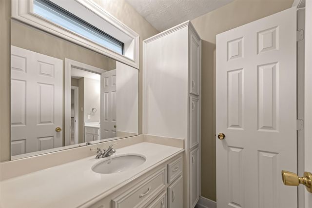 4334 Crystal Ridge Street, Missouri City, TX 77459