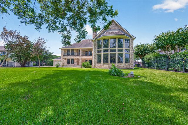 4334 Crystal Ridge Street, Missouri City, TX 77459