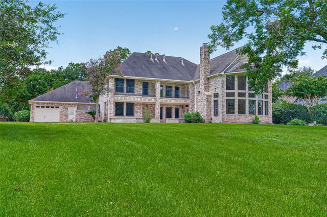 4334 Crystal Ridge Street, Missouri City, TX 77459