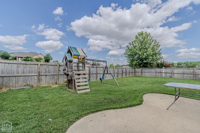 1005 Ryan Lane, Paragould, AR 72450