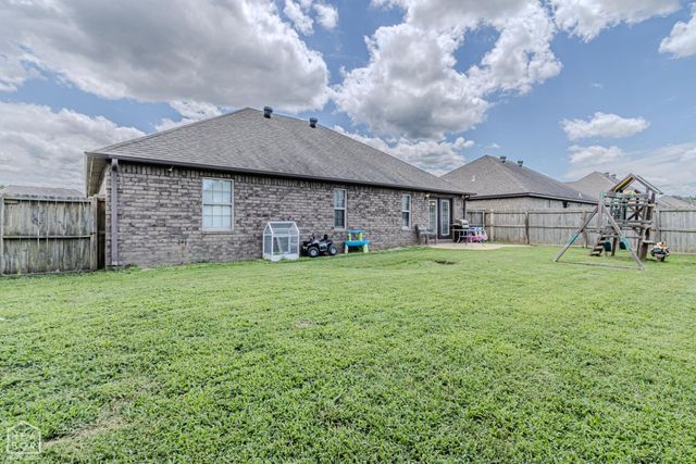 1005 Ryan Lane, Paragould, AR 72450