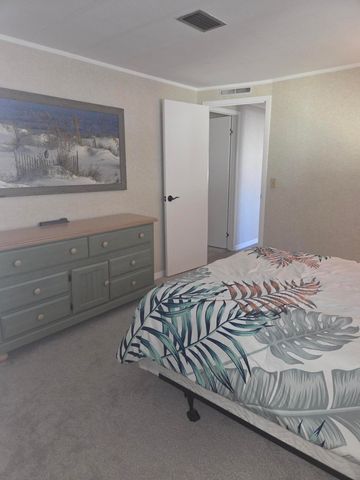 7871 SE Shenandoah Drive, Hobe Sound, FL 33455