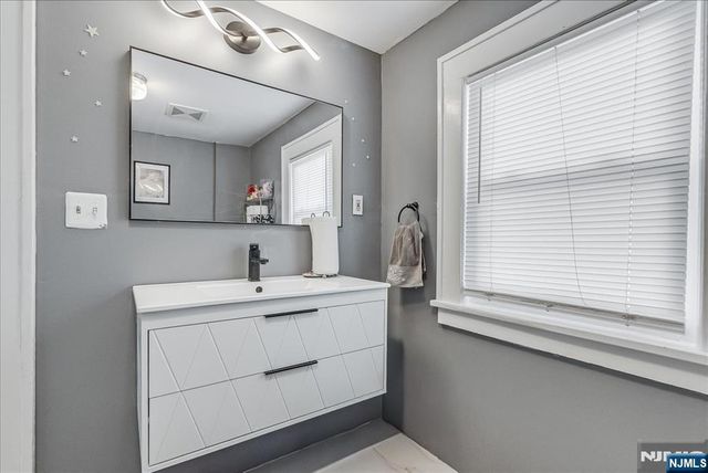 8 John, Montville Township, NJ 07058