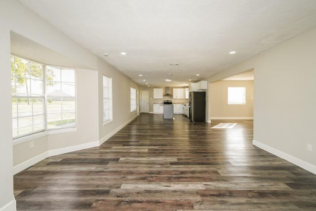 5100 Goose Creek Drive, Baytown, TX 77521