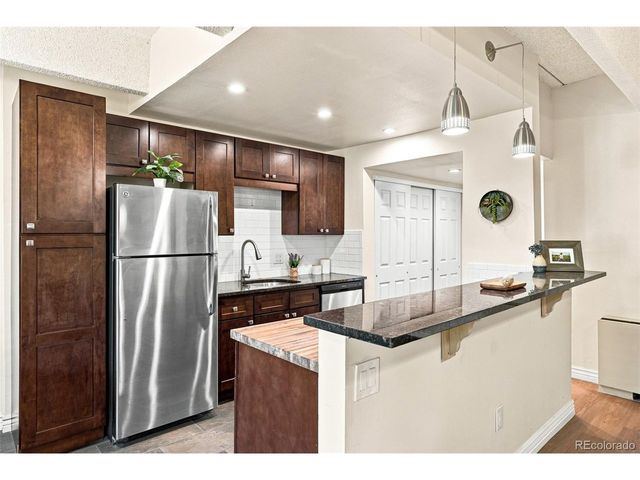 384 S Ironton St 111, Aurora, CO 80012