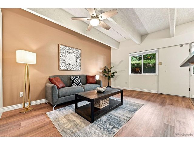 384 S Ironton St 111, Aurora, CO 80012