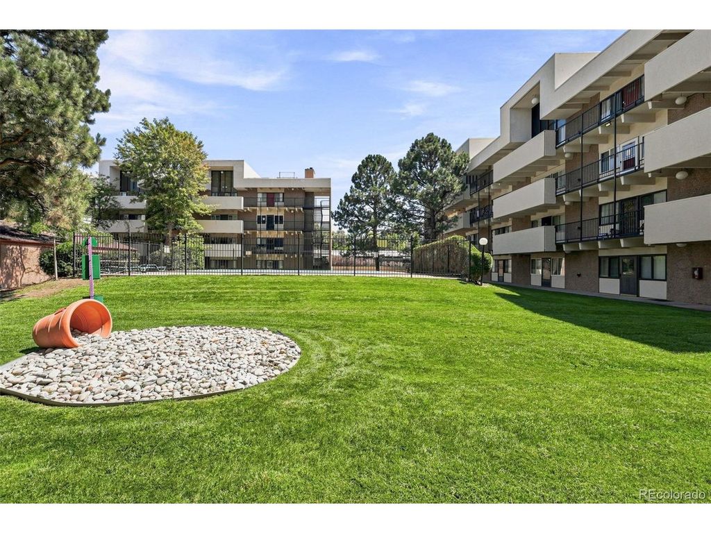 384 S Ironton St 111, Aurora, CO 80012