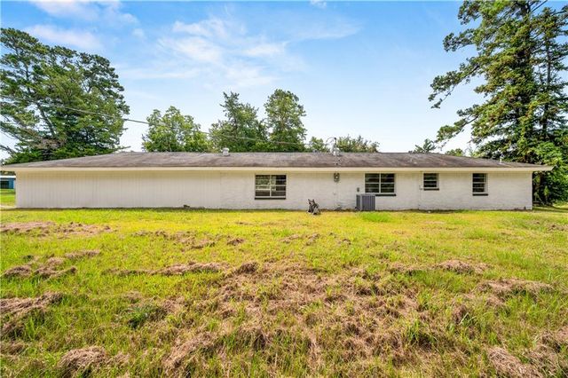 107 CARDINAL Loop, Marksville, LA 71351