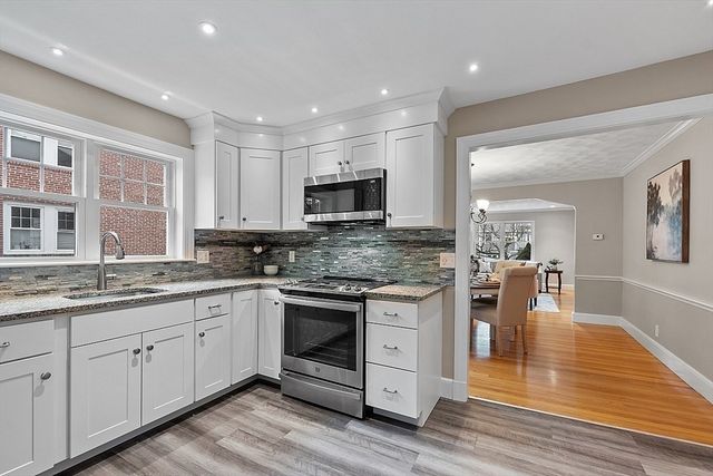 44 Blake St. 2, Newton, MA 02460