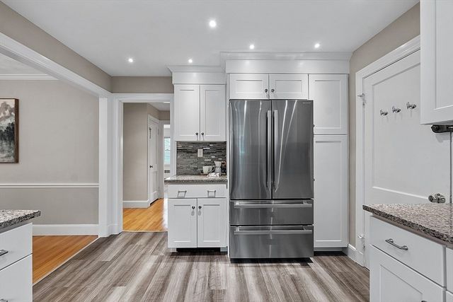 44 Blake St. 2, Newton, MA 02460