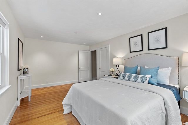 44 Blake St. 2, Newton, MA 02460