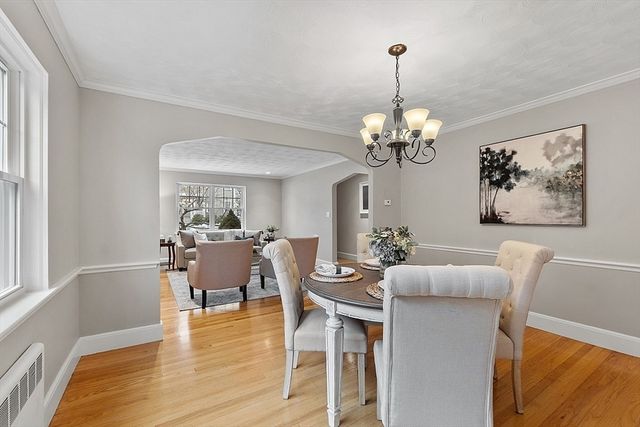 44 Blake St. 2, Newton, MA 02460