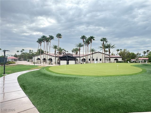 5641 Keystone Crest Street, North Las Vegas, NV 89081