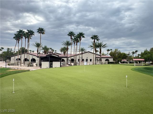 5641 Keystone Crest Street, North Las Vegas, NV 89081