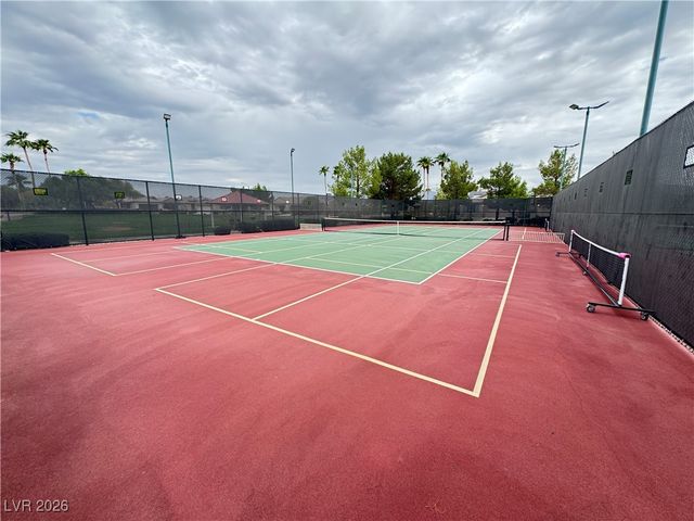 5641 Keystone Crest Street, North Las Vegas, NV 89081