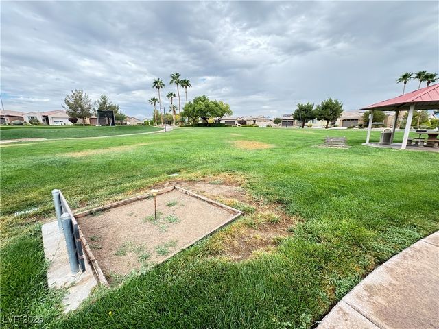 5641 Keystone Crest Street, North Las Vegas, NV 89081